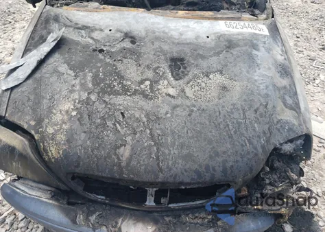 2001 Mercury Sable Gs from USA, damaged, VIN 1MEFM58U61G620958